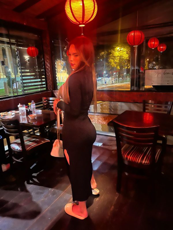 Ana Kiara 21