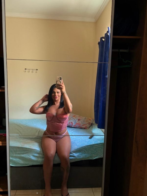 Lauanny Medeiros 81