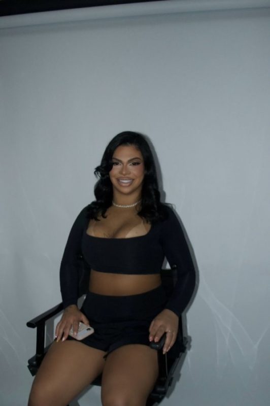 Lauanny Medeiros 24