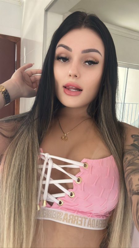 Isabelly Araújo 37