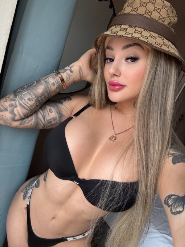 Isabelly Araújo 23