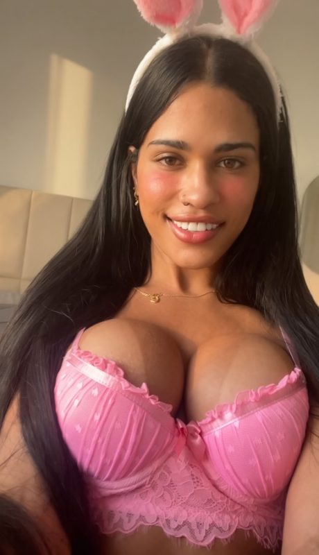 Victória Ambrósio 2