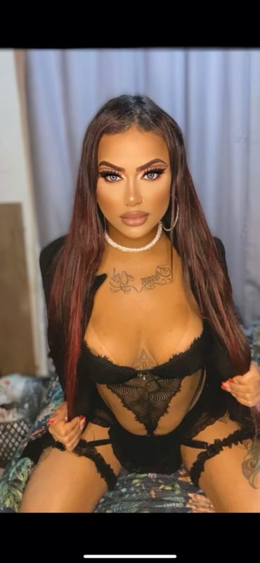 Fernanda Dominick 34