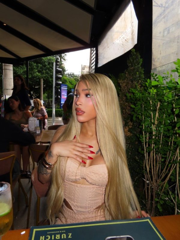 Lua Dangel 15