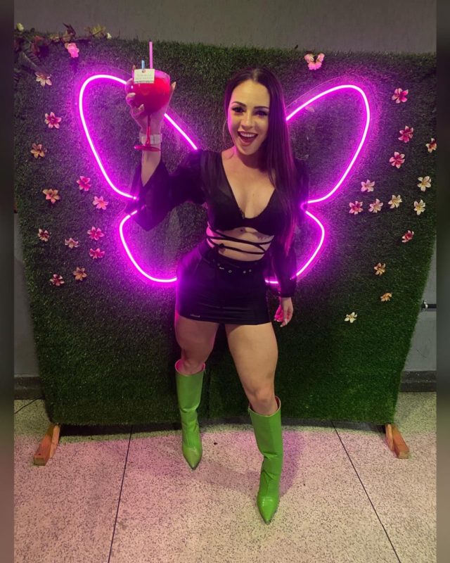 Monica Bolina 3