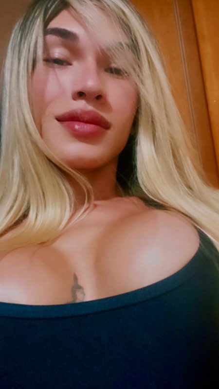 Jhully Schneider 67