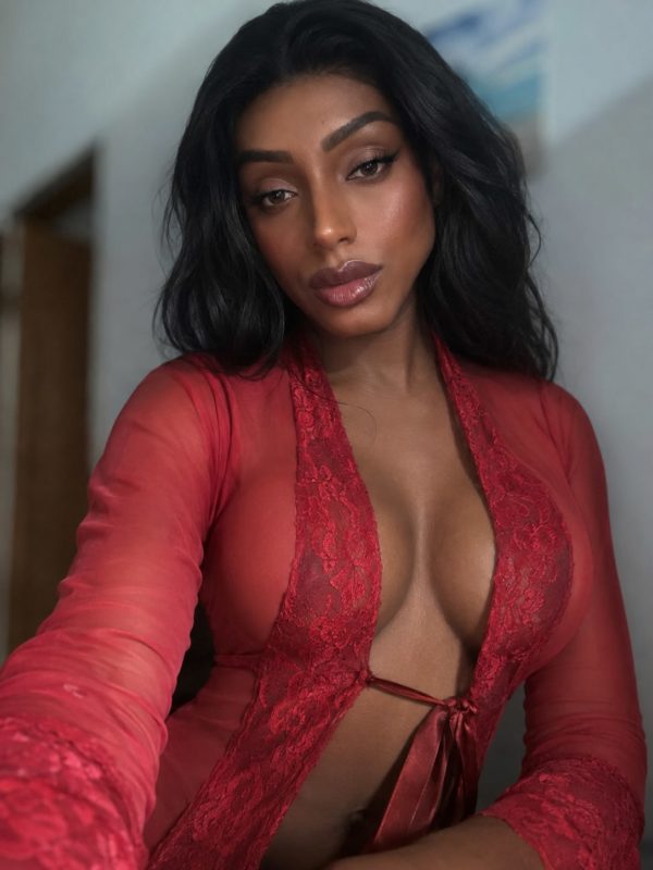 Lunna Mendes 23