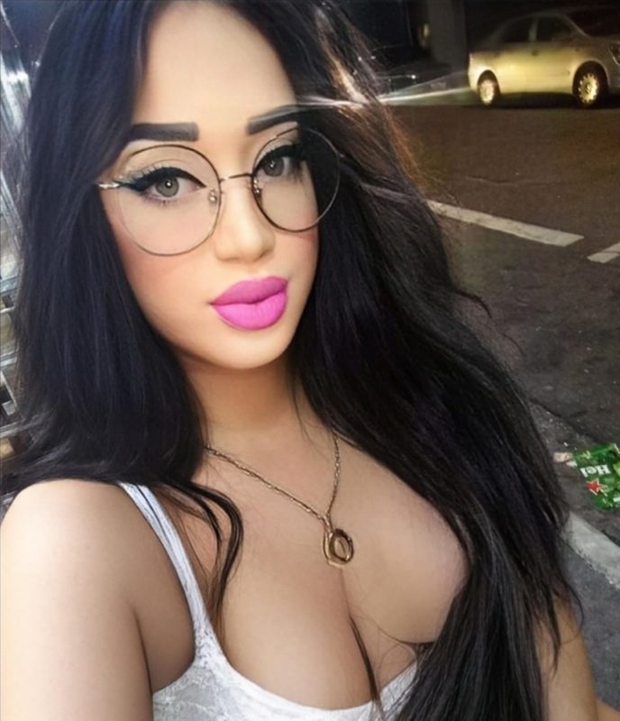 Agatha Bravanelly 13