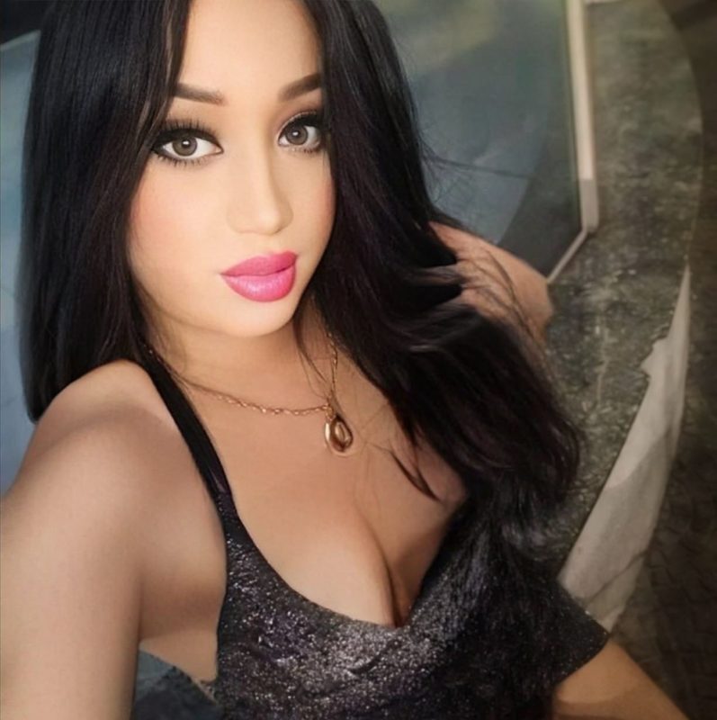 Agatha Bravanelly 11
