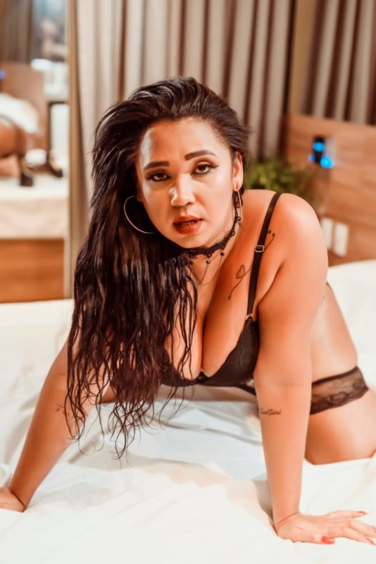 Brenda Sophia 19