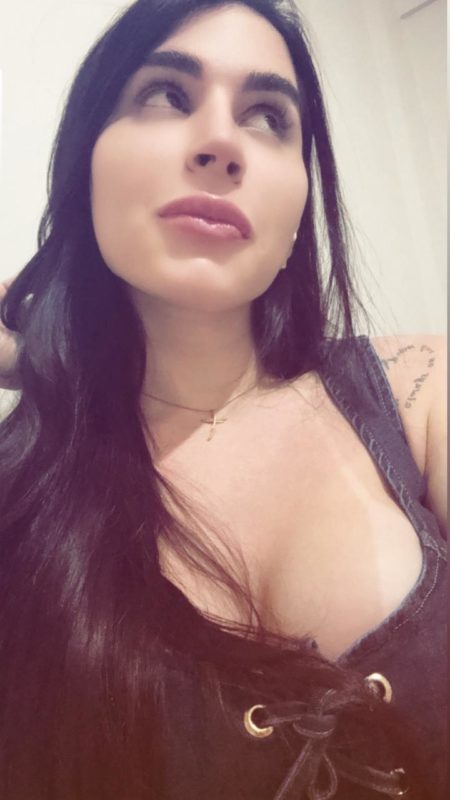 Brenda Paes 5