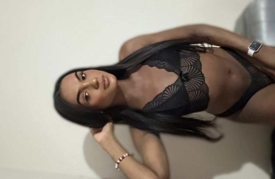 Mirelly Motta 45