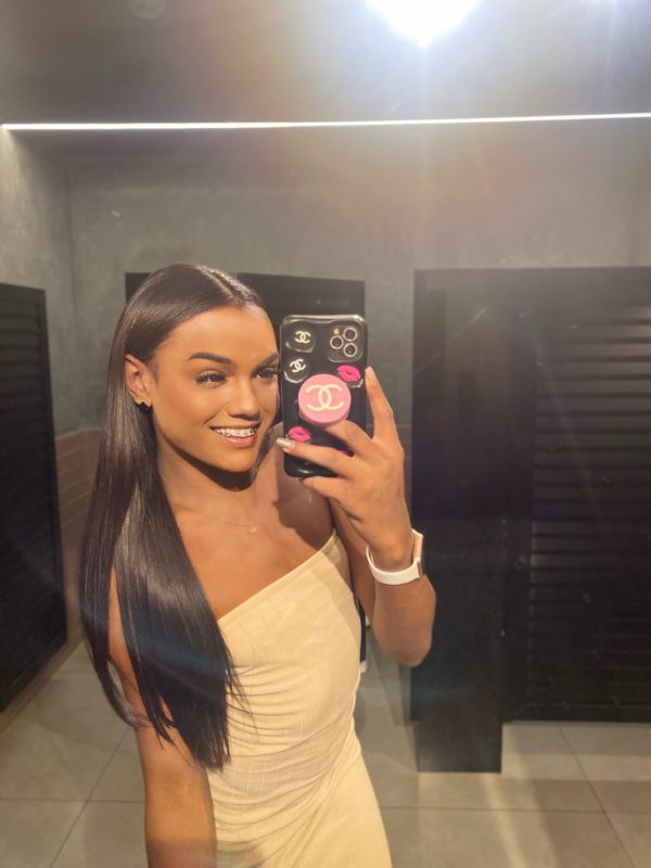Mirelly Motta 32