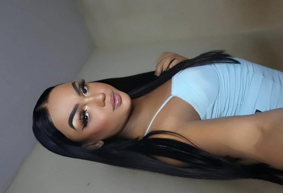 Mirelly Motta 21