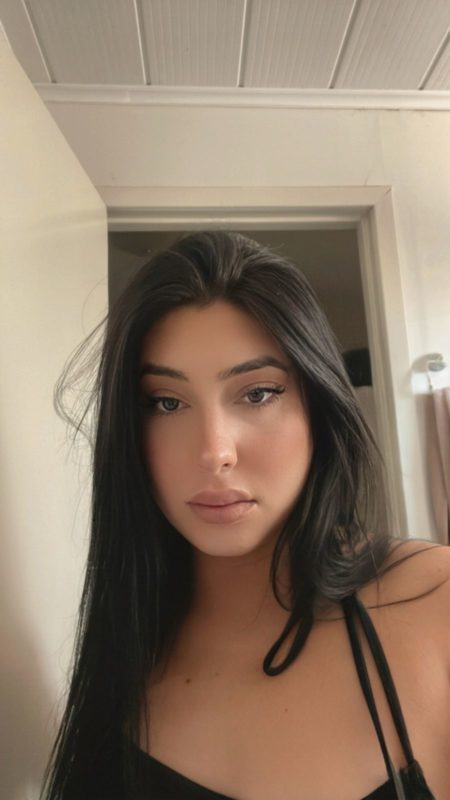 Gabriela Campos 22