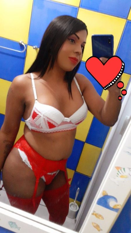 Stefany Campbell 27