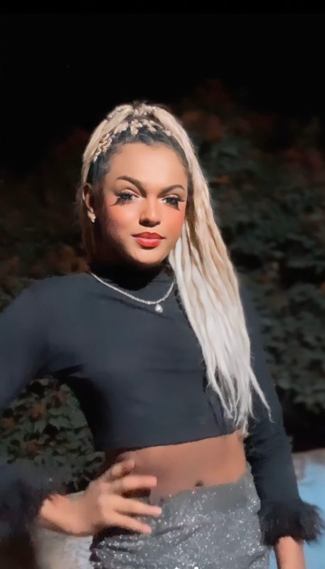Mirelly Motta 49