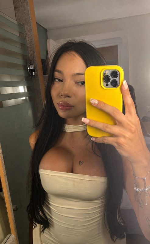 Diana Esteves 26