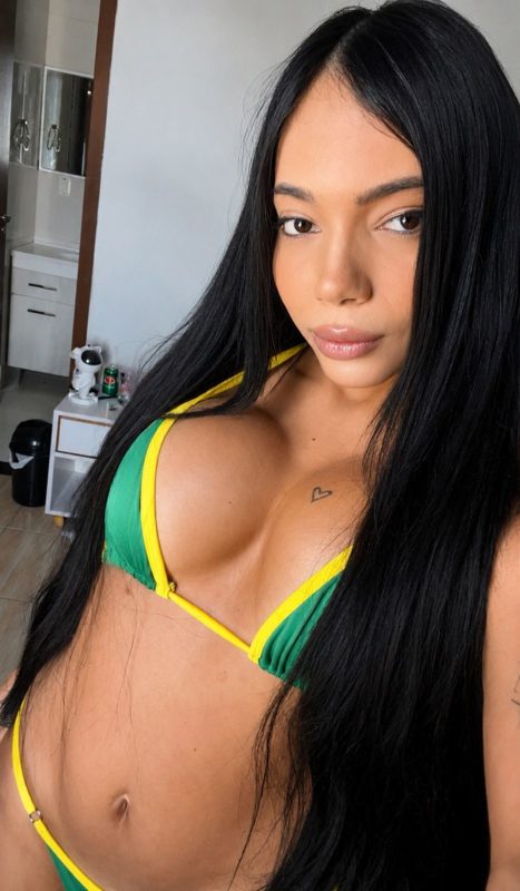 Diana Esteves 10