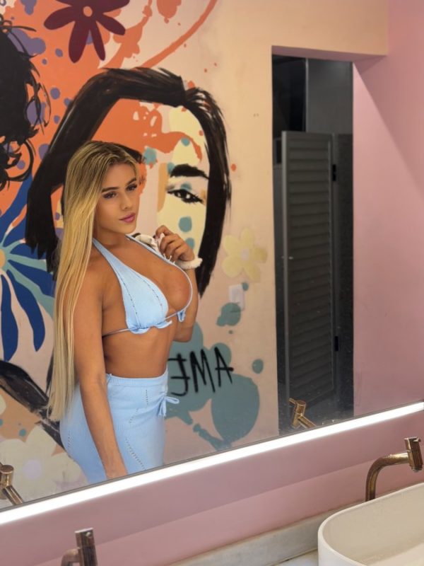 Gabrielly Gouveia 33