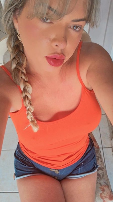 Bibi Fernandes 2