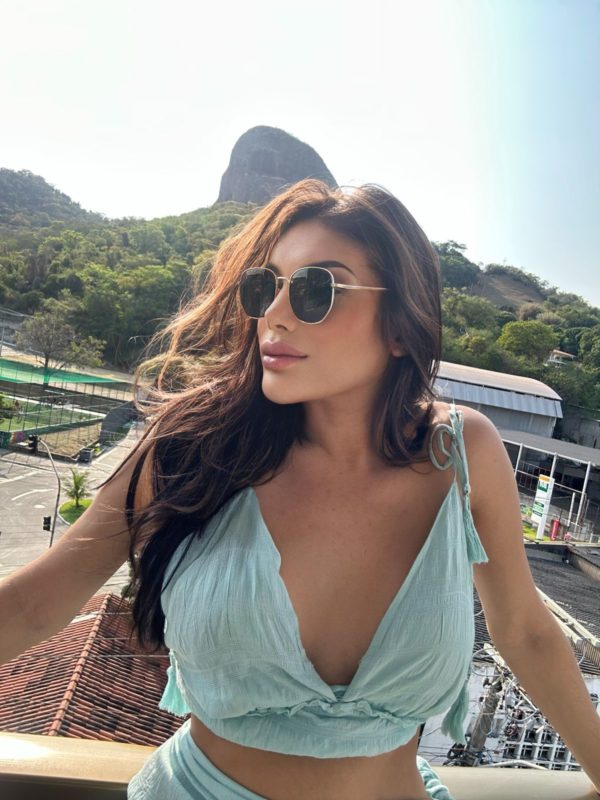 Vitoria Almeida 12