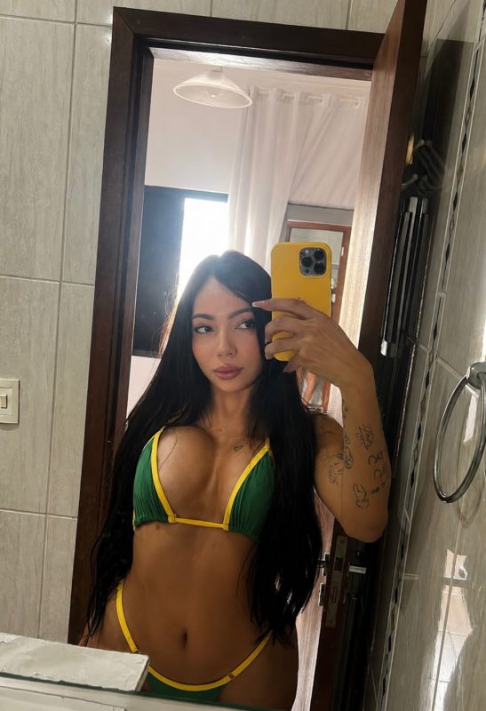 Diana Esteves 8