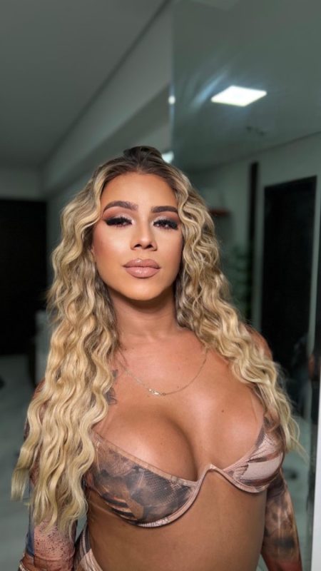 Gabrielly Gouveia 27