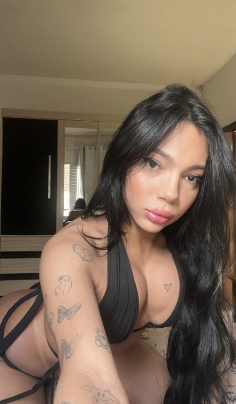 Diana Esteves 9