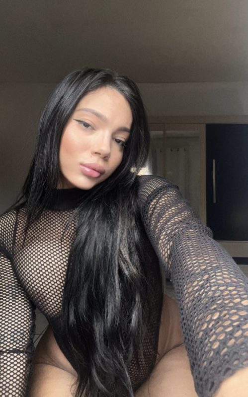 Diana Esteves 22