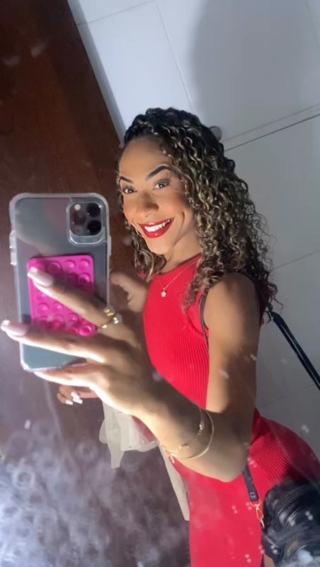 Sophia Menezes 53