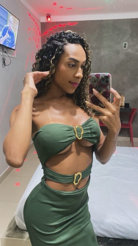 Sophia Menezes 52