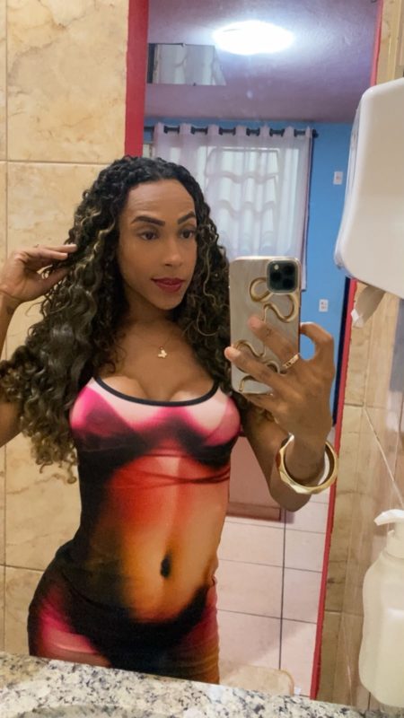 Sophia Menezes 37