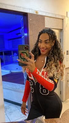 Sophia Menezes 69