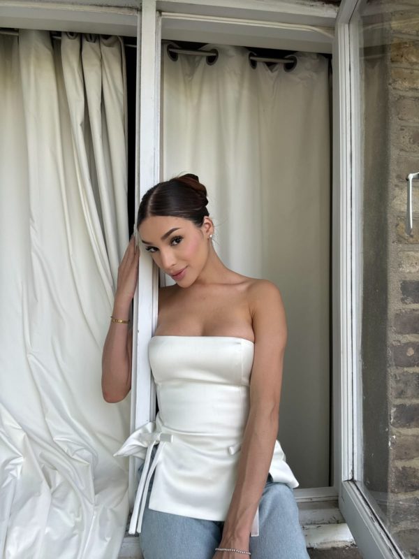 Vitoria Almeida 25