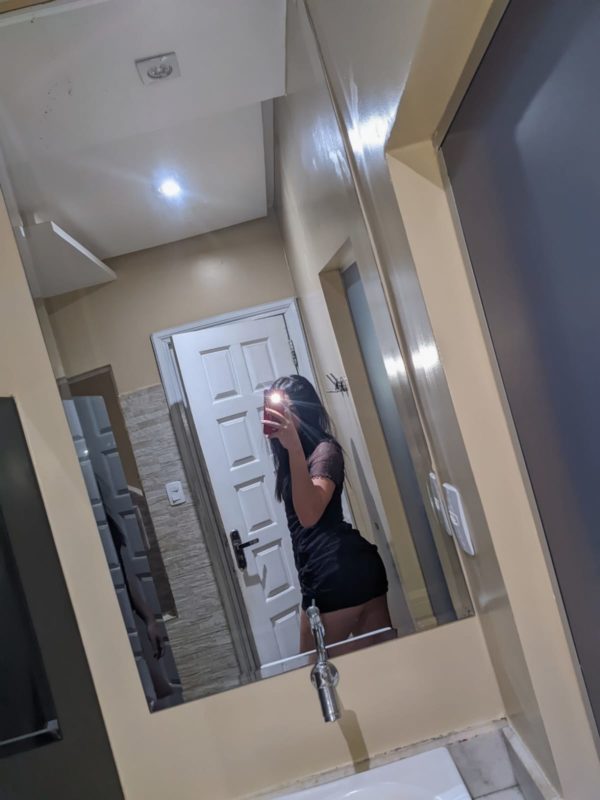 Kimberly Bittencourt 8