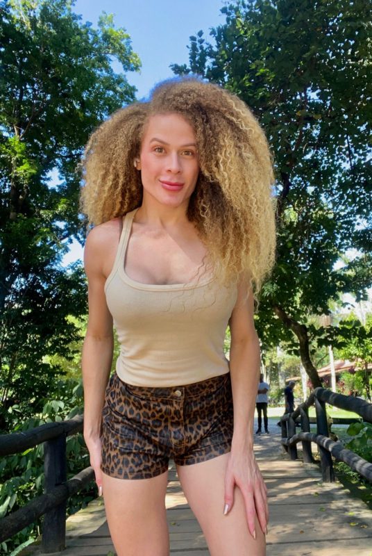 Patrícia Silva 25
