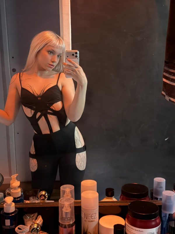 Lana Hugs 3