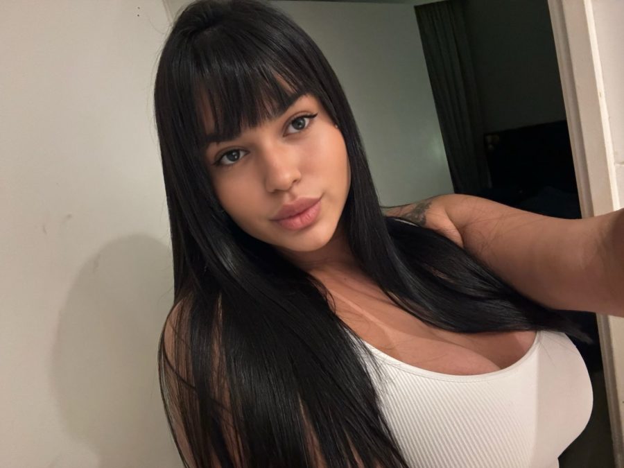 Maria Eduarda 33