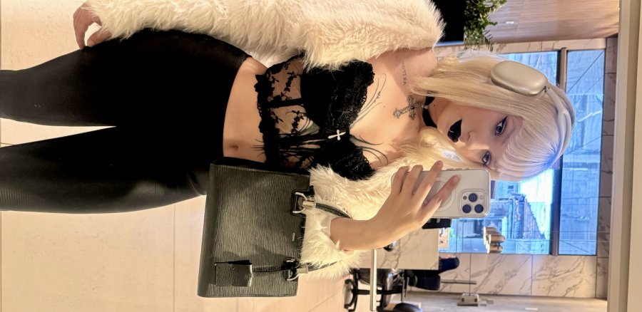 Lana Hugs