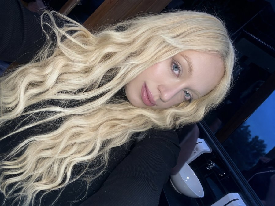 Melissa Cali 24