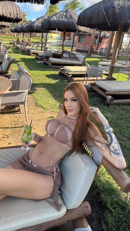 Talia Ninfetinha 20