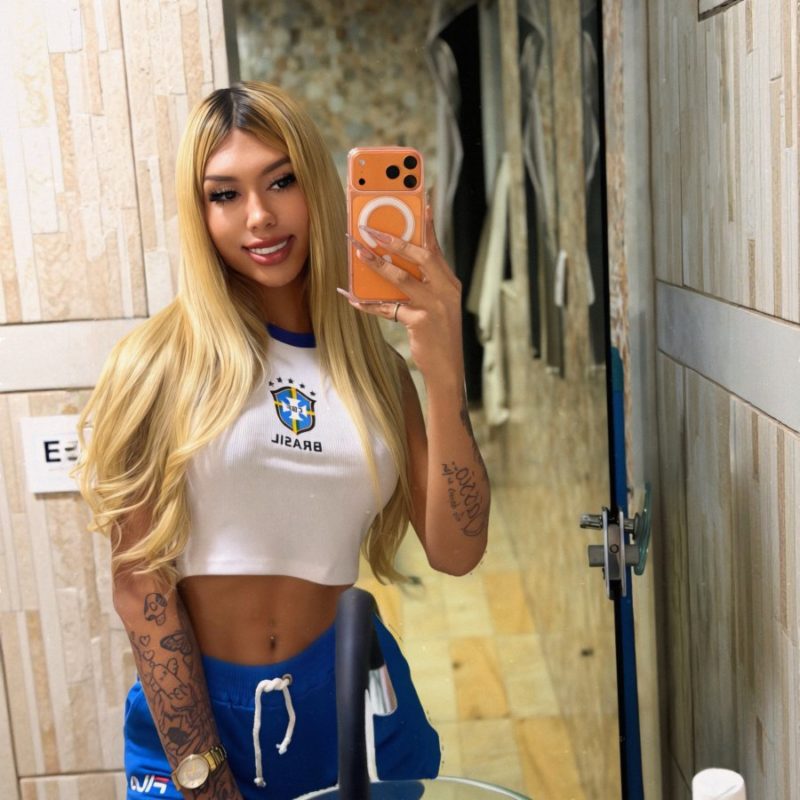 Stella Vasconcellos 4
