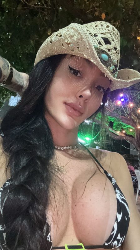 Talia Ninfetinha 135