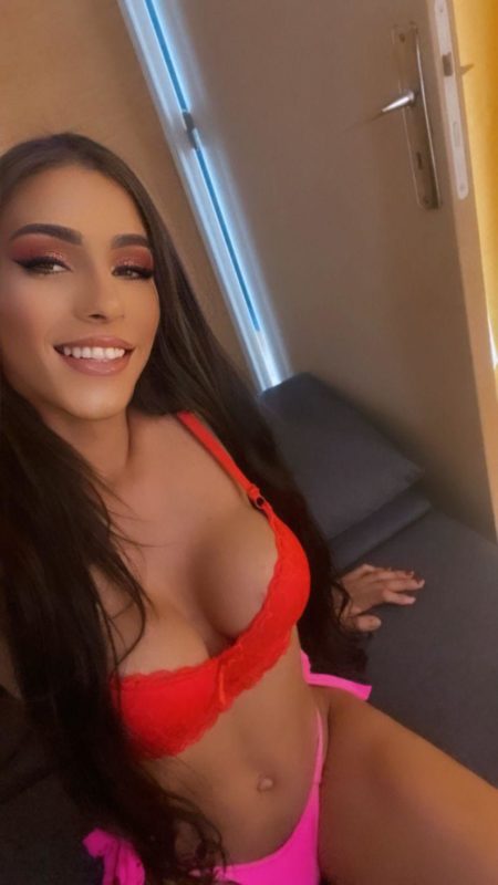 Laryssa Lopes 40