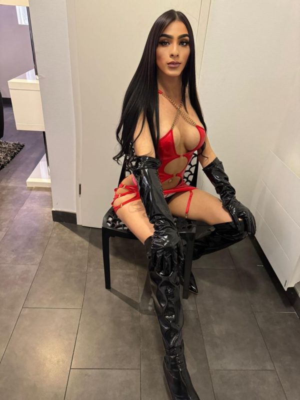 Laryssa Lopes 12