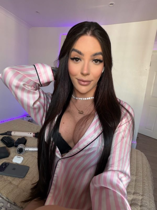 Talia Ninfetinha 35