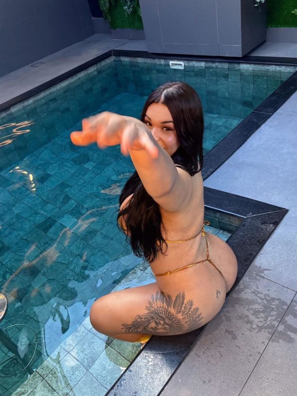 Kayane Martins 33