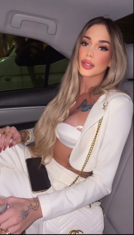 Ariella Dantas 13