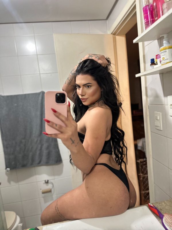 Vic Araújo 21
